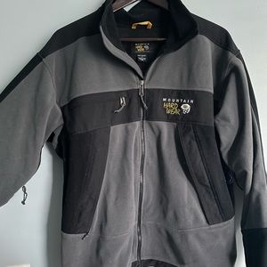 Mountain Hard Wear Black and Grey Fleece Zipper Jacket size Large